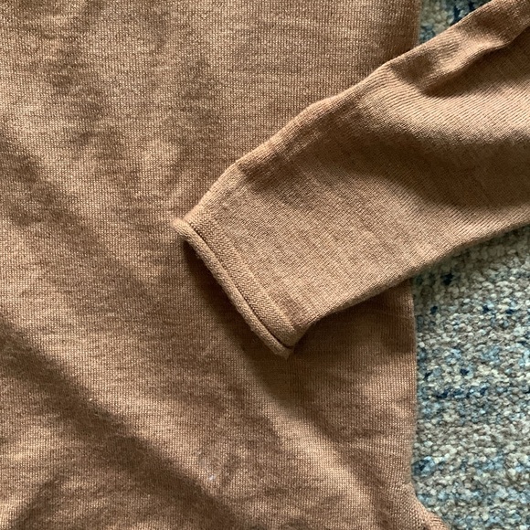 Banana Republic Merino wool tan brown collared long sleeve v neck - Picture 3 of 4